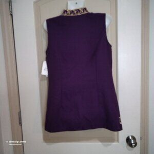 Helene Blake Sleeveless Gold Button-up Vest Top Metallic Floral Accents NWT 10